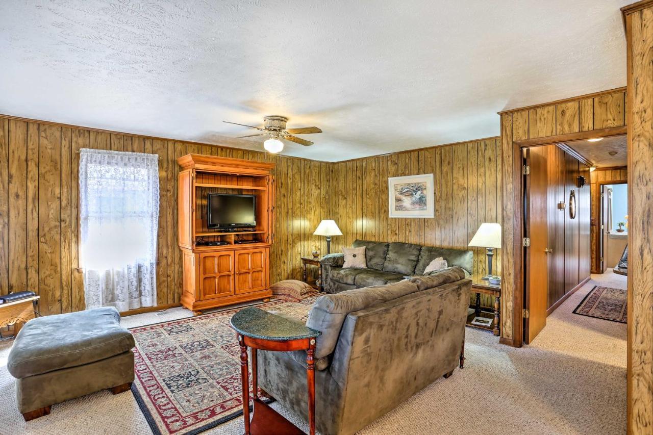Lake Waccamaw Home With Fenced Yard And Shared Pier! Exteriér fotografie