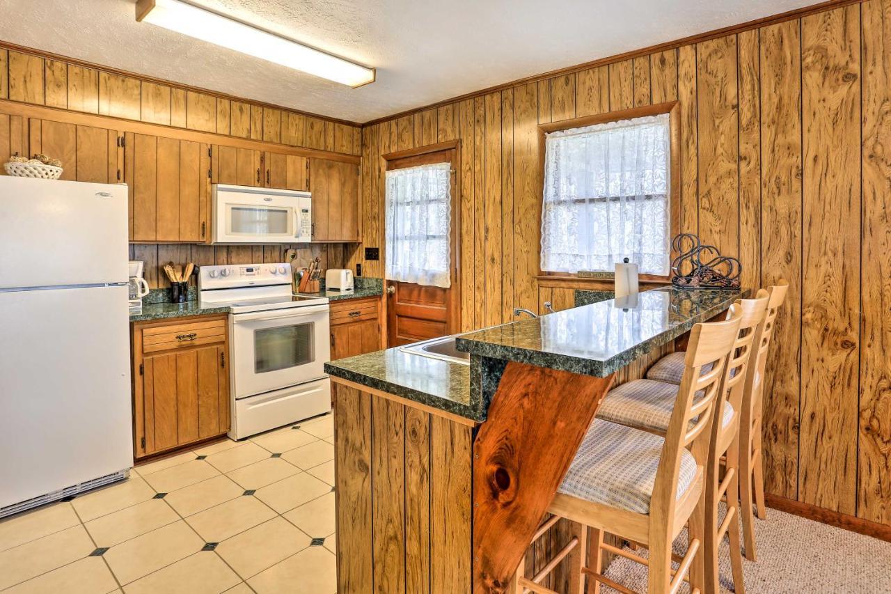 Lake Waccamaw Home With Fenced Yard And Shared Pier! Exteriér fotografie