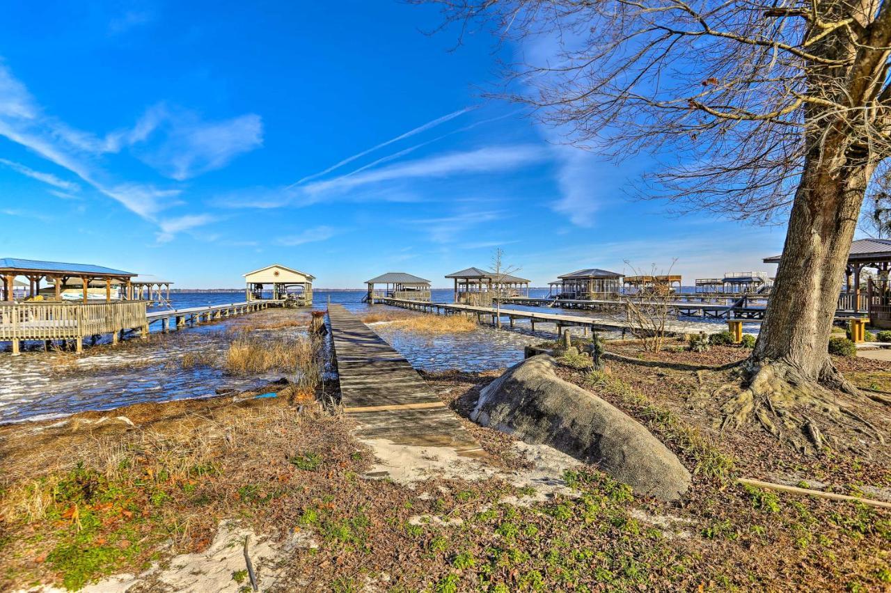 Lake Waccamaw Home With Fenced Yard And Shared Pier! Exteriér fotografie